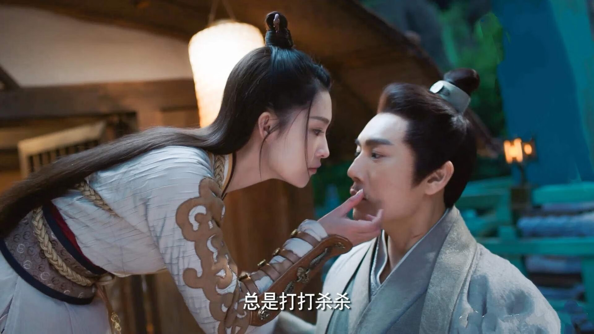 当红黑条纹遇见银蕨图腾，一场跨越半球的季后赛奇幻对话